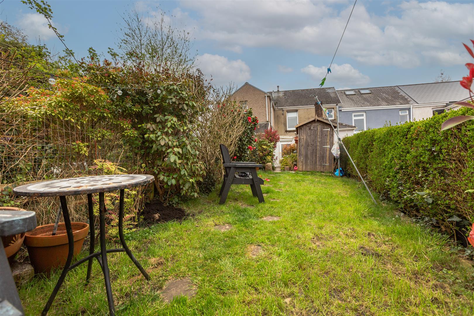 Carmarthen Road, Fforestfach, Swansea, SA5 4BR